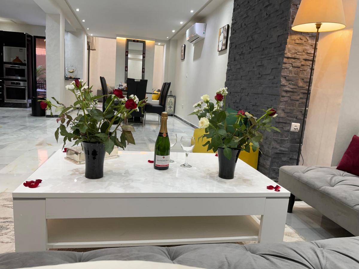 Appartement En Duplex Avec 3 Chambres Haut Standing Gueliz Marrakech Marrakesh Extérieur photo